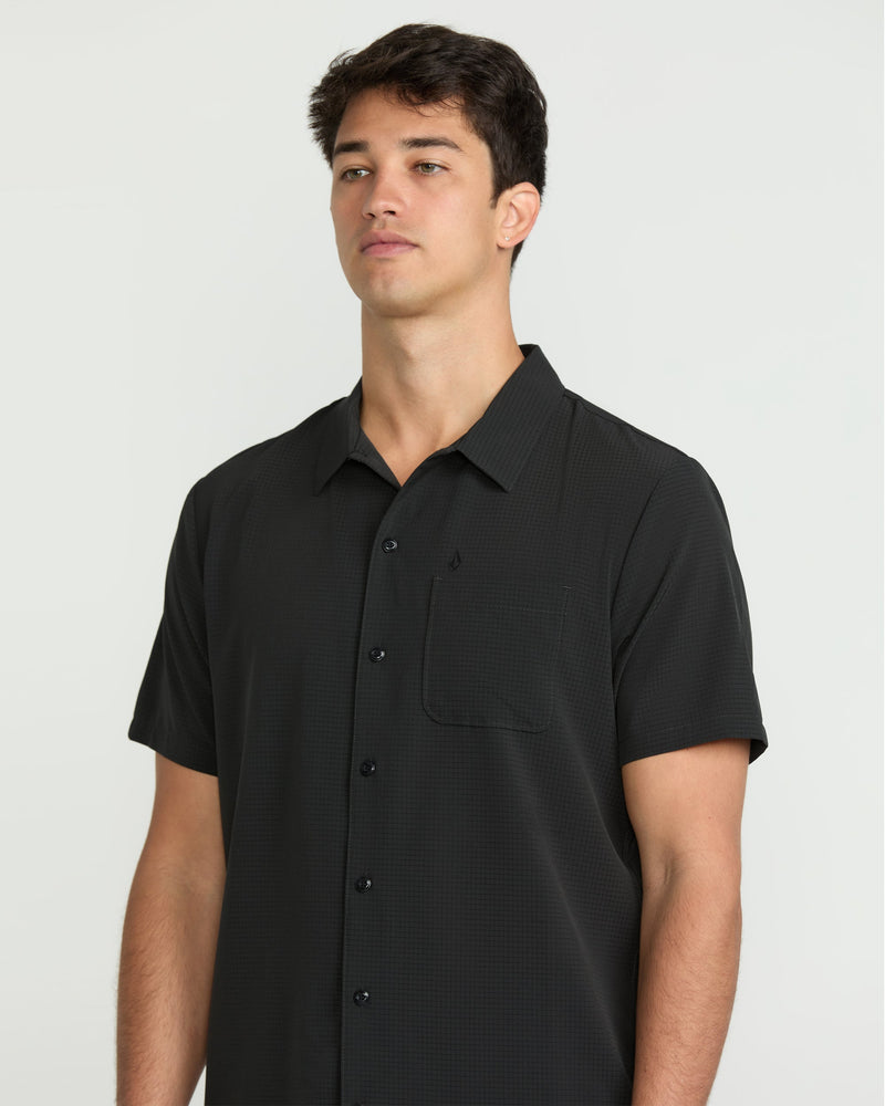 Volcom Men's Ridgestone Short Sleeve Shirt Stealth
