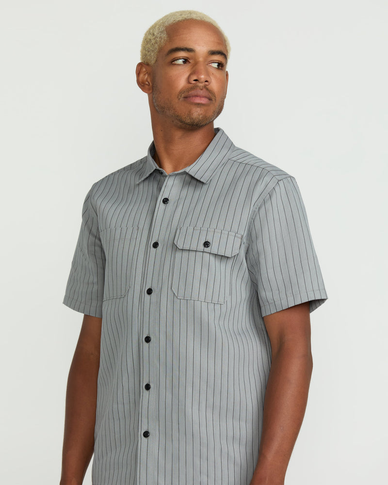 Volcom Men's Trade Stone Short Sleeve Shirt Tower Grey