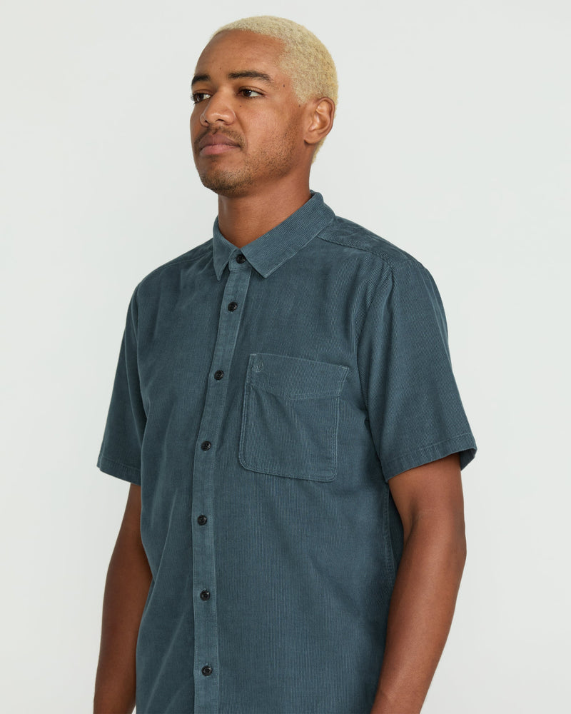 Volcom Men's Date Knight Short Sleeve Shirt Dark Slate