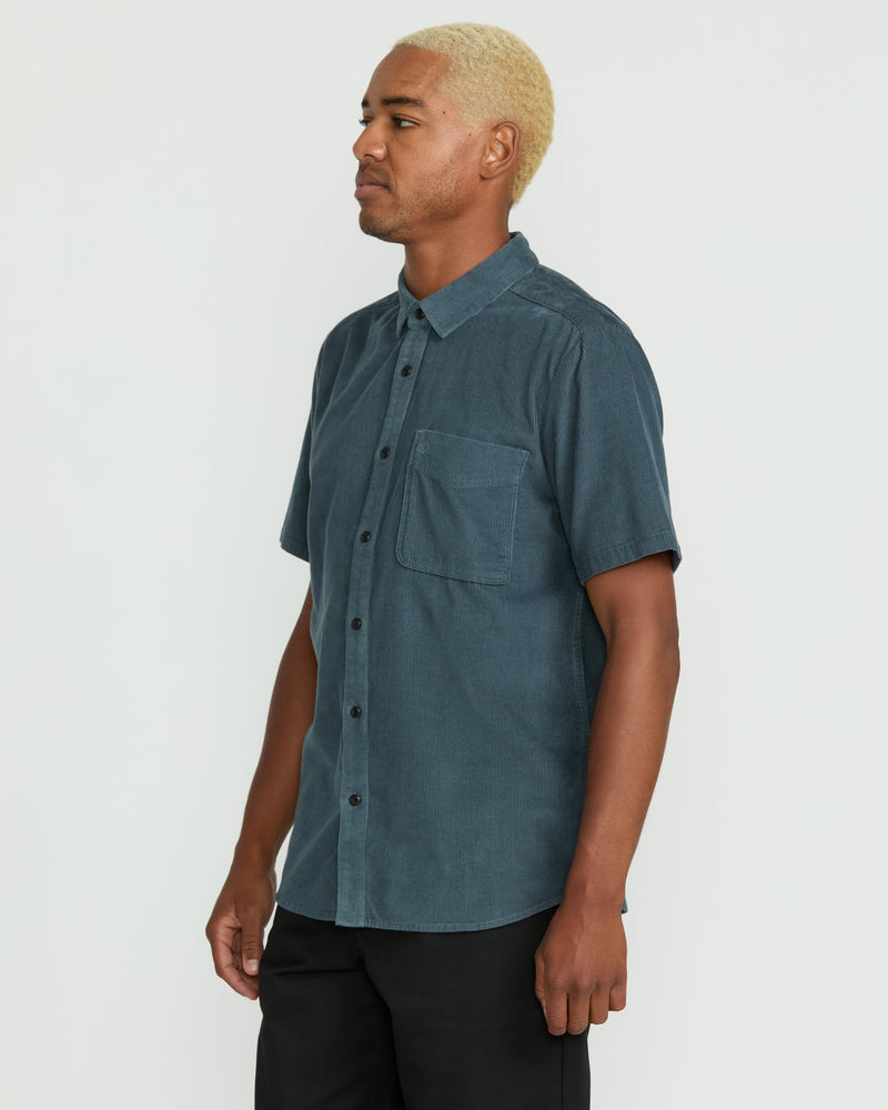 Volcom Men's Date Knight Short Sleeve Shirt Dark Slate