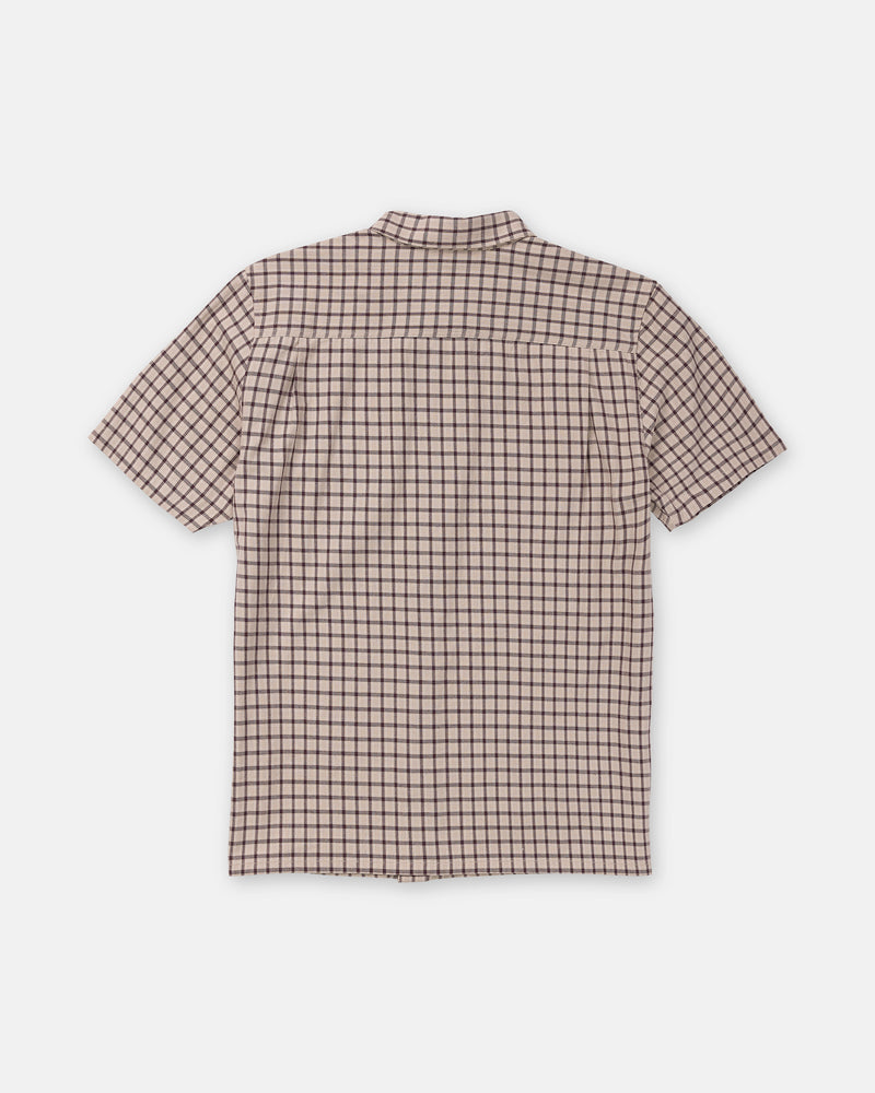 Back view of the Volcom Men’s Flatlands Short Sleeve, a cotton check shirt in a modern boxy fit featuring a short-sleeve collared design in a tan and dark brown plaid pattern.