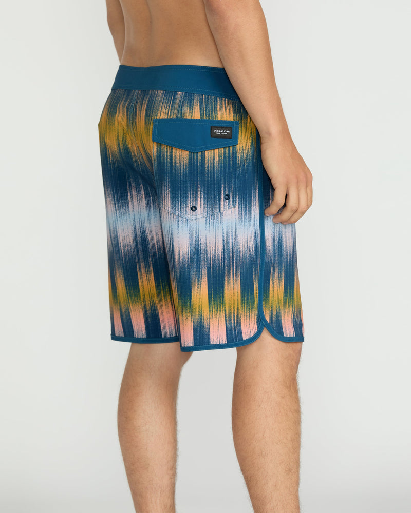 Volcom Men's Infuse Scallop Mod Navy