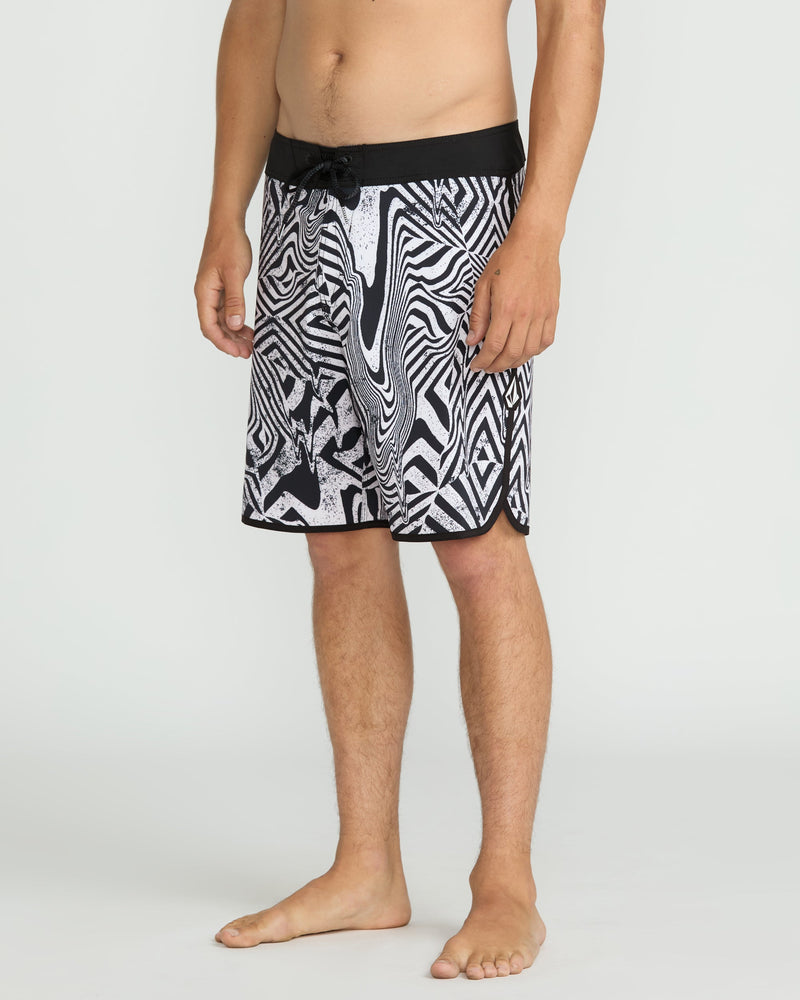 Volcom Men's Infuse Scallop Mod White/Black