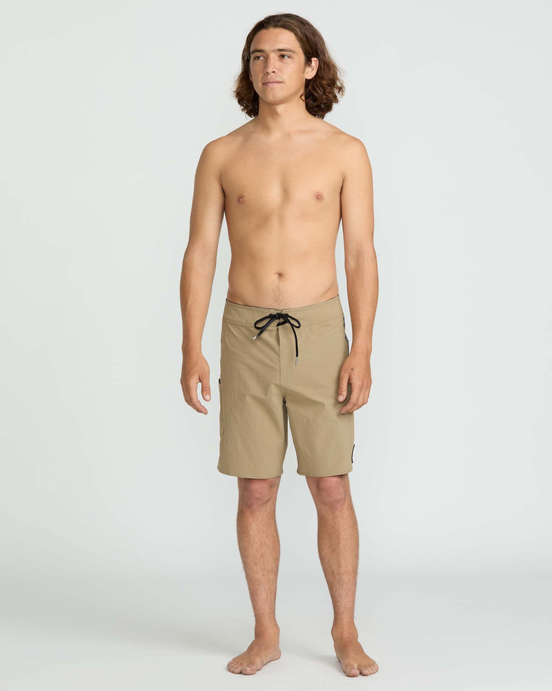 Volcom Men's Command Mod Khaki