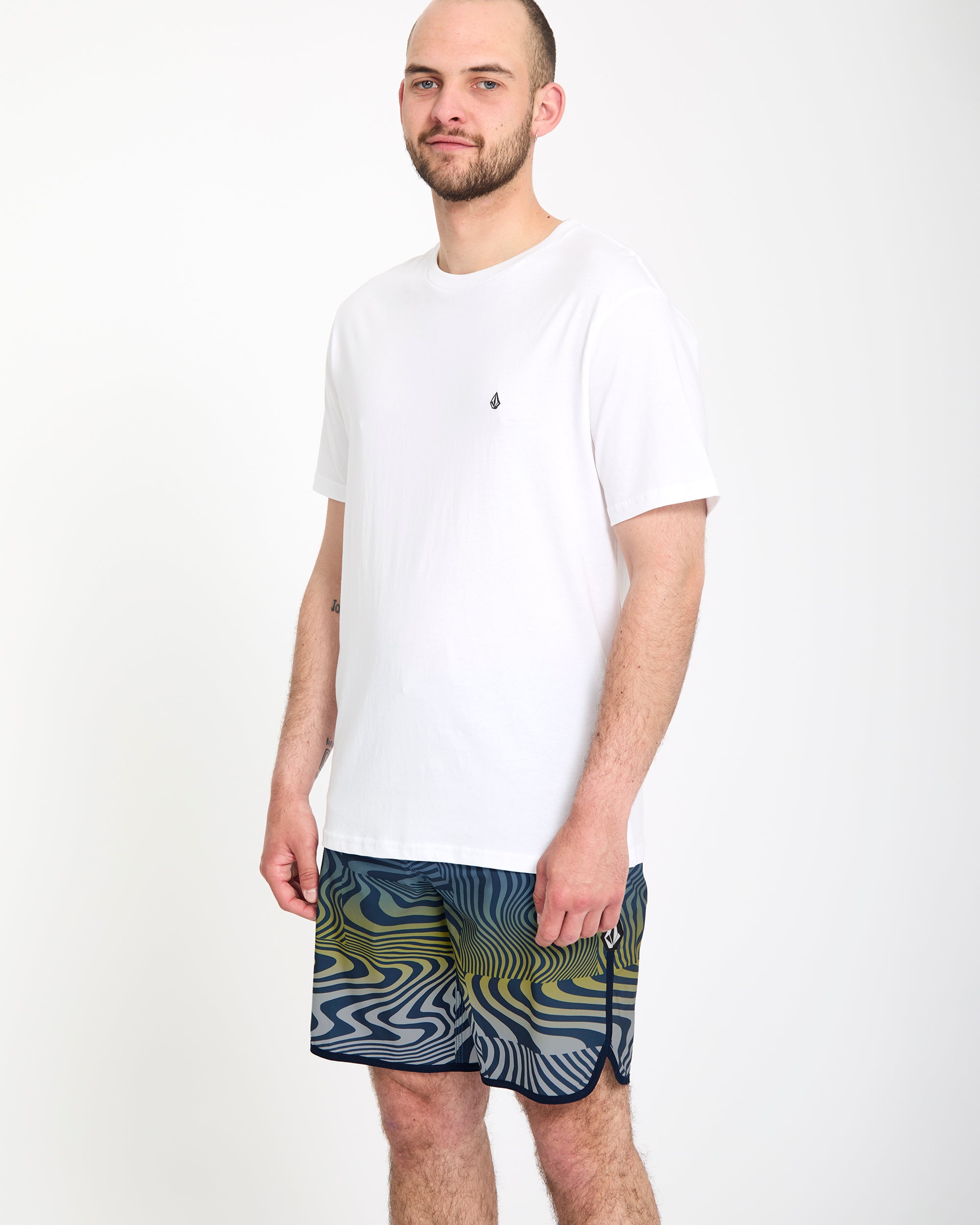 19model VOLCOM BOARD WEAR ボルコム サイズＭ Men's Encounter Scallop Mod - Volcom