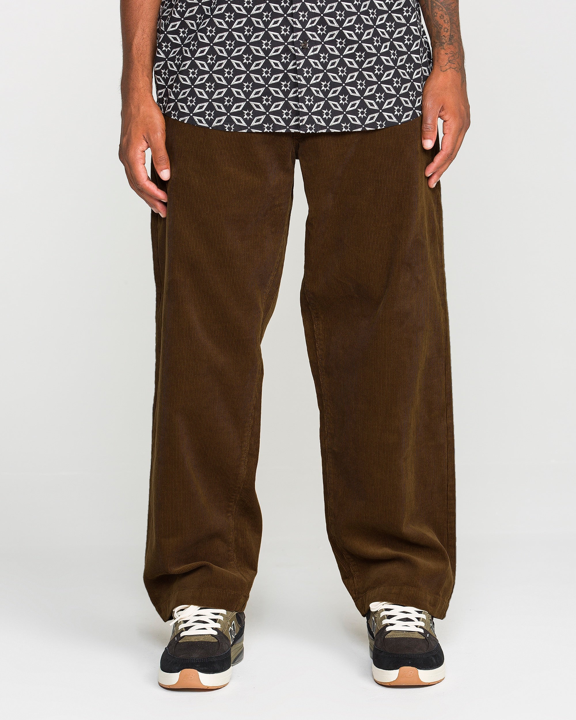 Corduroyスタンダードストレートパンツ23インチ Men's Frickin Loose Tapered Cord - Volcom