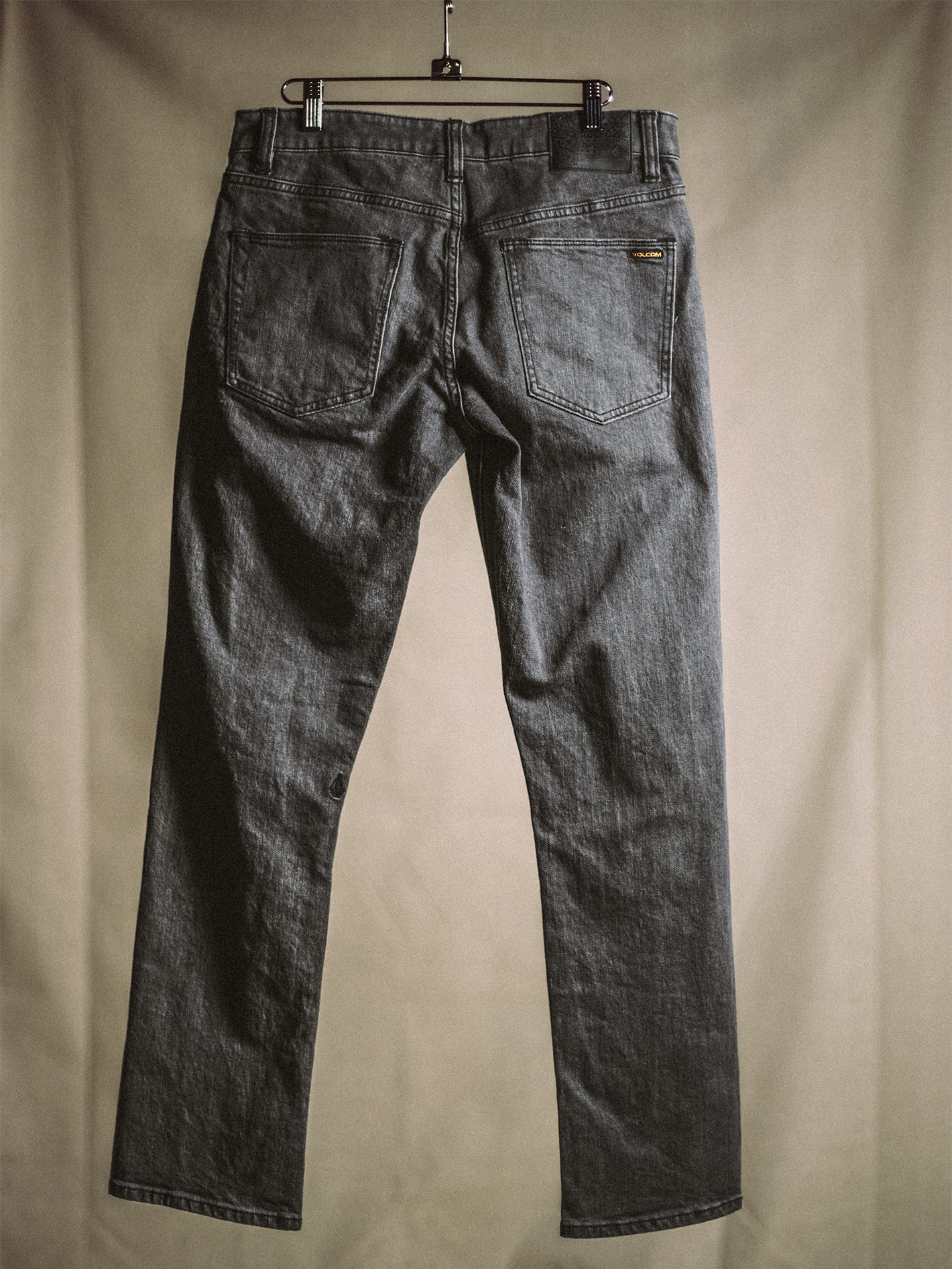 Vorta Slim Fit Jeans - Enzyme Grey – Volcom US