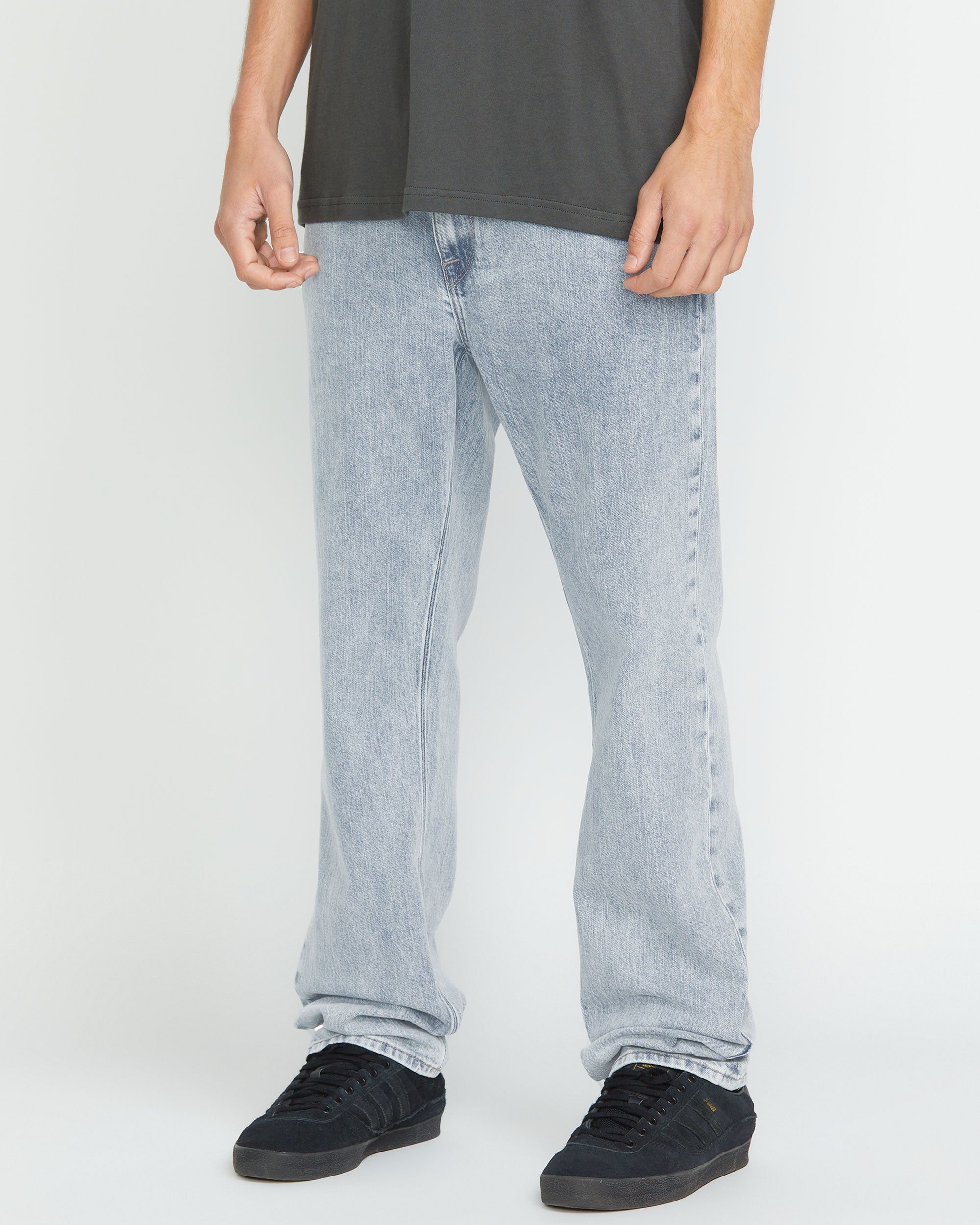 VOLCOM  men's サイズM  modern アーティキュレートフィット Men's Solver Denim Pants - Volcom