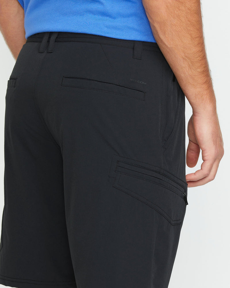 Volcom Men's Cashed In Cargo 20" Hybrid Shorts Black