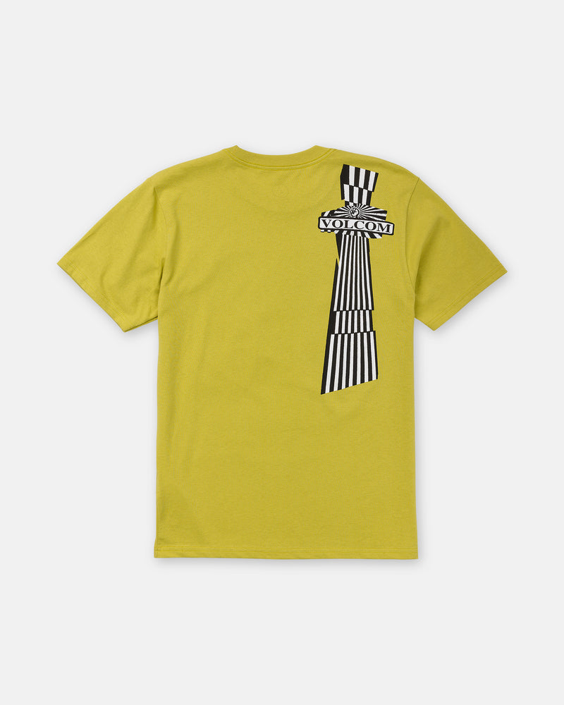 The Men’s Opposition Short Sleeve Tee by Volcom features a classic fit, black-and-white vertical striped necktie graphic, You Come banner on back, and is made from premium ring-spun cotton for tagless comfort.