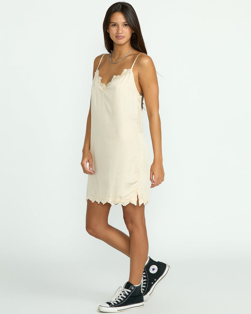 Volcom Women's Unreality Dress Oat