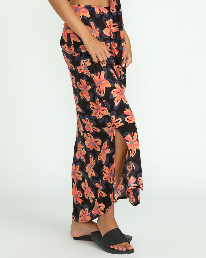 Volcom Women's Deep Tropix Skirt Black