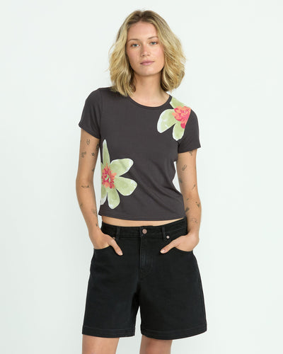 Volcom Women's Strait Up Long Shorts Black Out