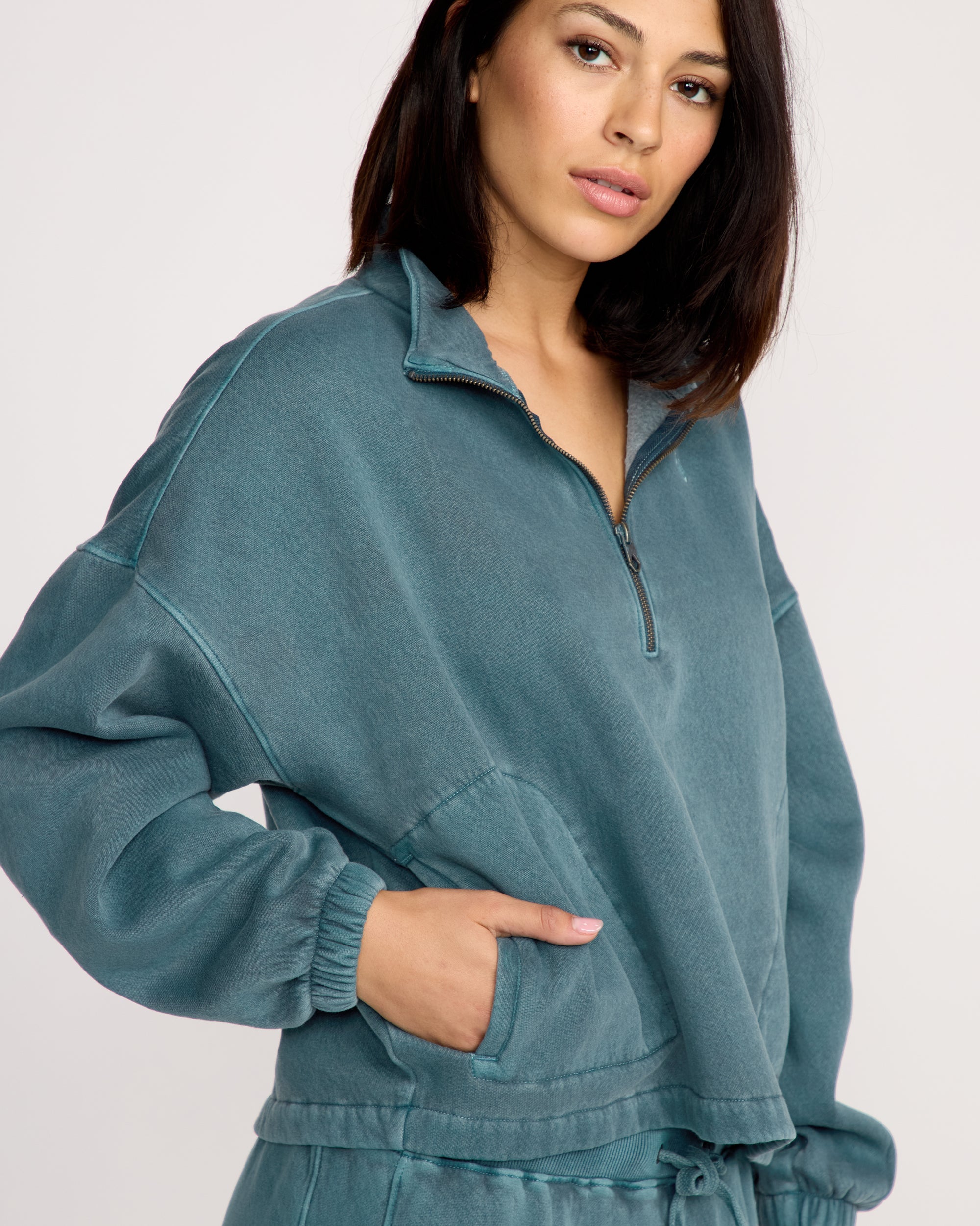 STONE トレーナー Women's Stone Soft Quarter Zip - Volcom