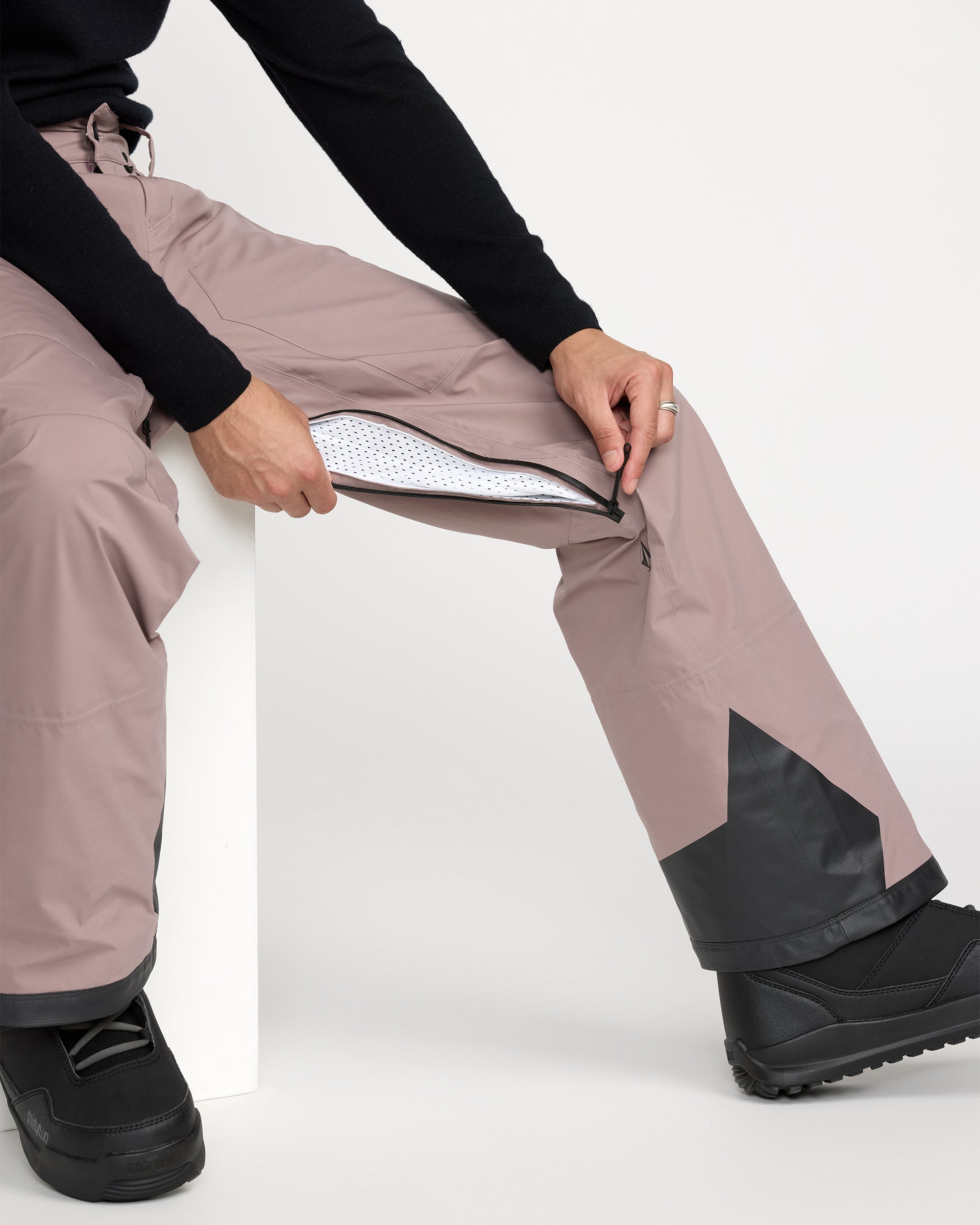 K*T様 ボルコム　イグチパンツ　VOLCOM GUCH pants GORE Men's Guch Stretch Gore-Tex Pants - Volcom