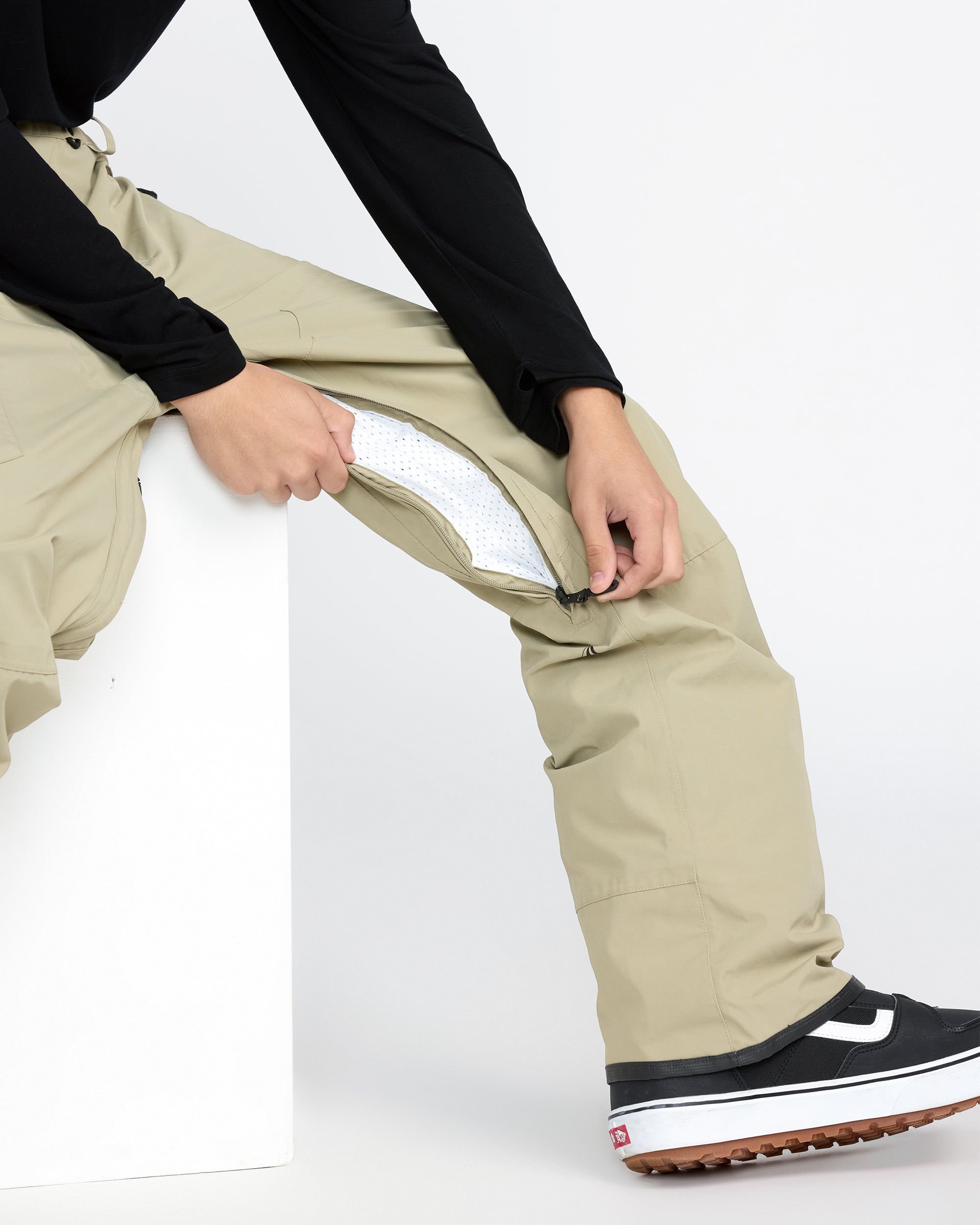 Men's L Gore-Tex Pants - Volcom