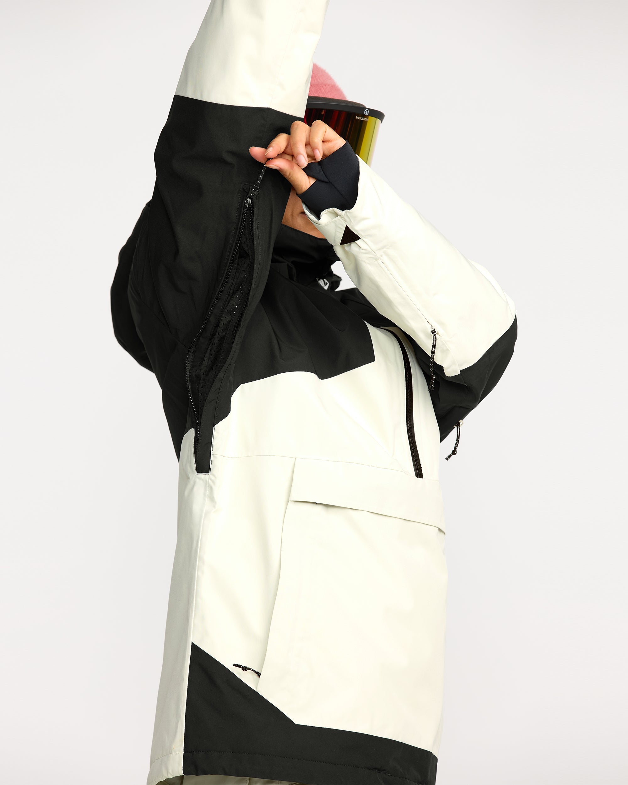 Women's Fern Insulated Gore Pullover - Volcom