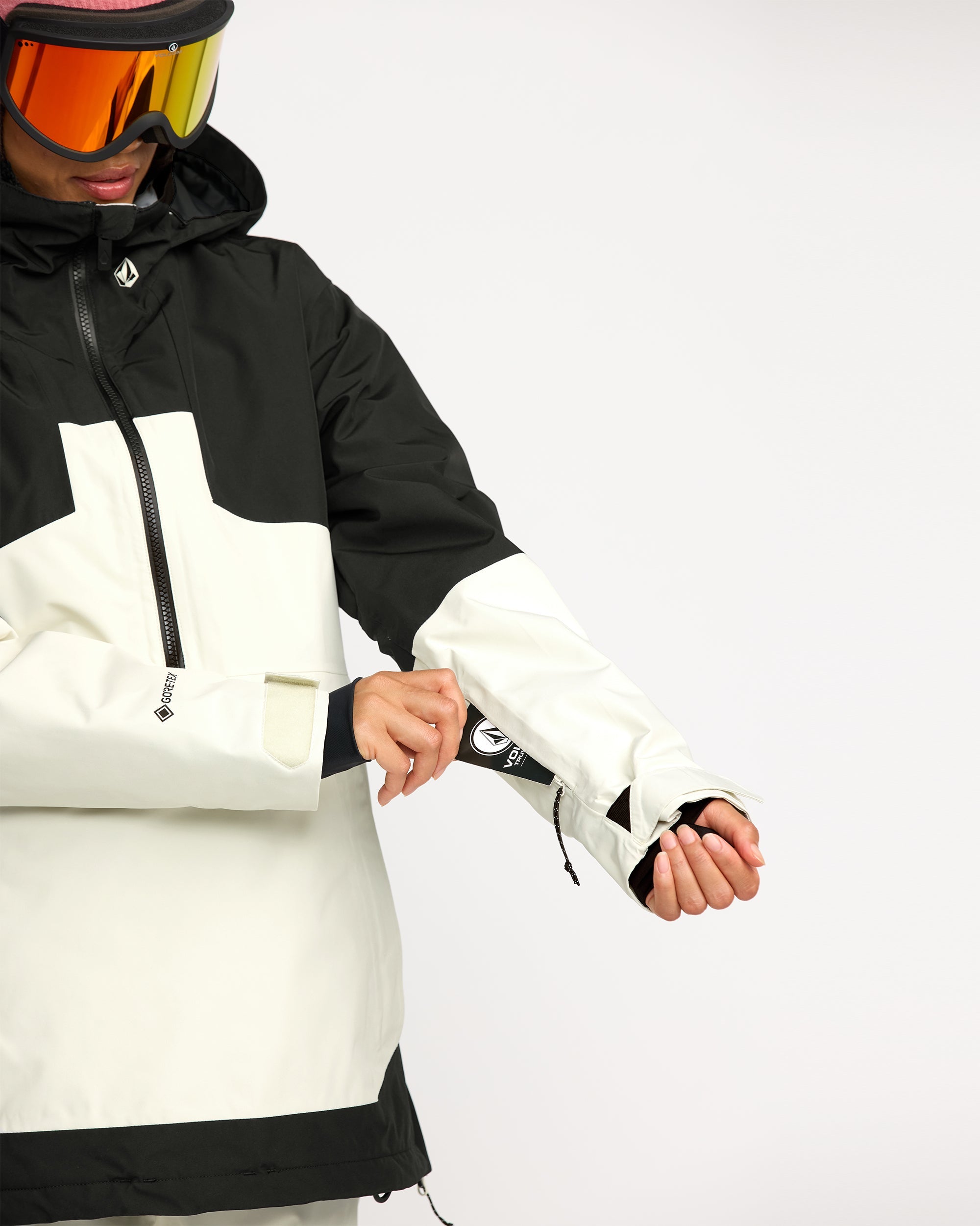 Women's Fern Insulated Gore Pullover - Volcom