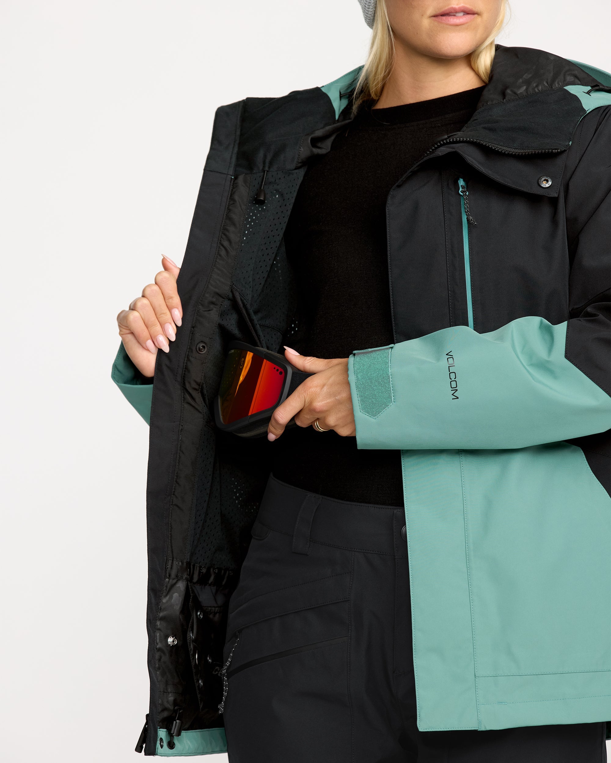 Women's V.Co Eras Insulated Gore Jacket - Volcom