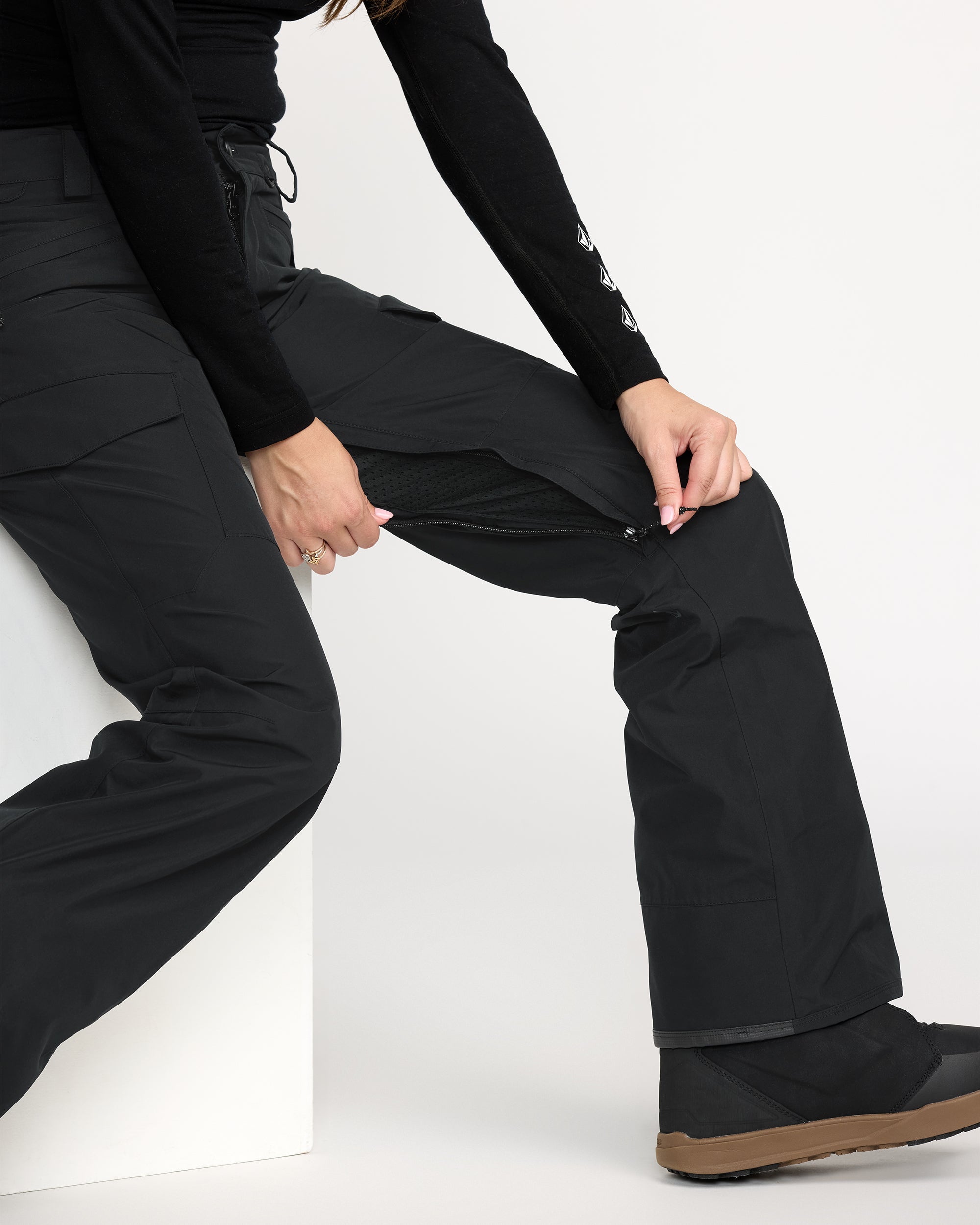 Volcom Women's Stonelark Gore-Tex Pants 