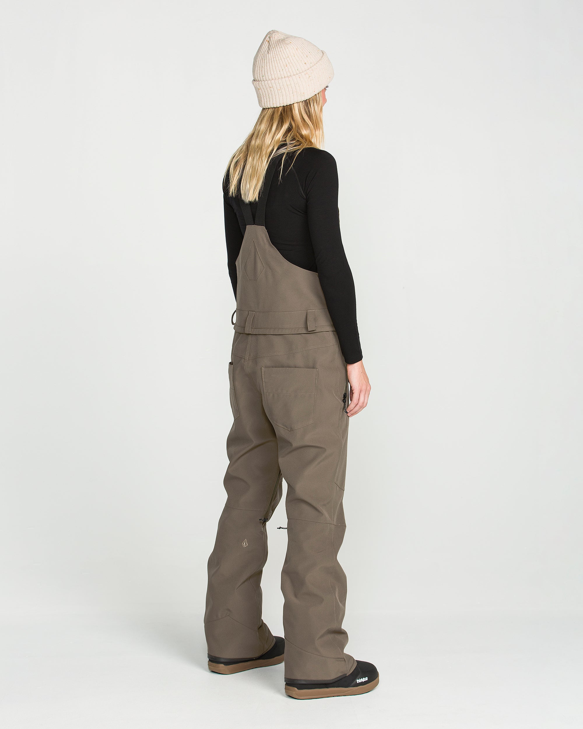VOLCOM SWIFT BIB OVERALL SAND ベージュ Women's Swift Bib - Volcom