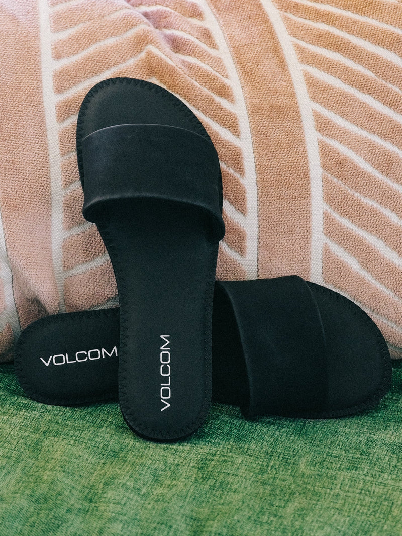 Volcom Women's Simple Slides Black Out