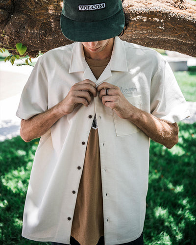 Volcom Men's Otis Stone Short Sleeve Shirt Dirty White