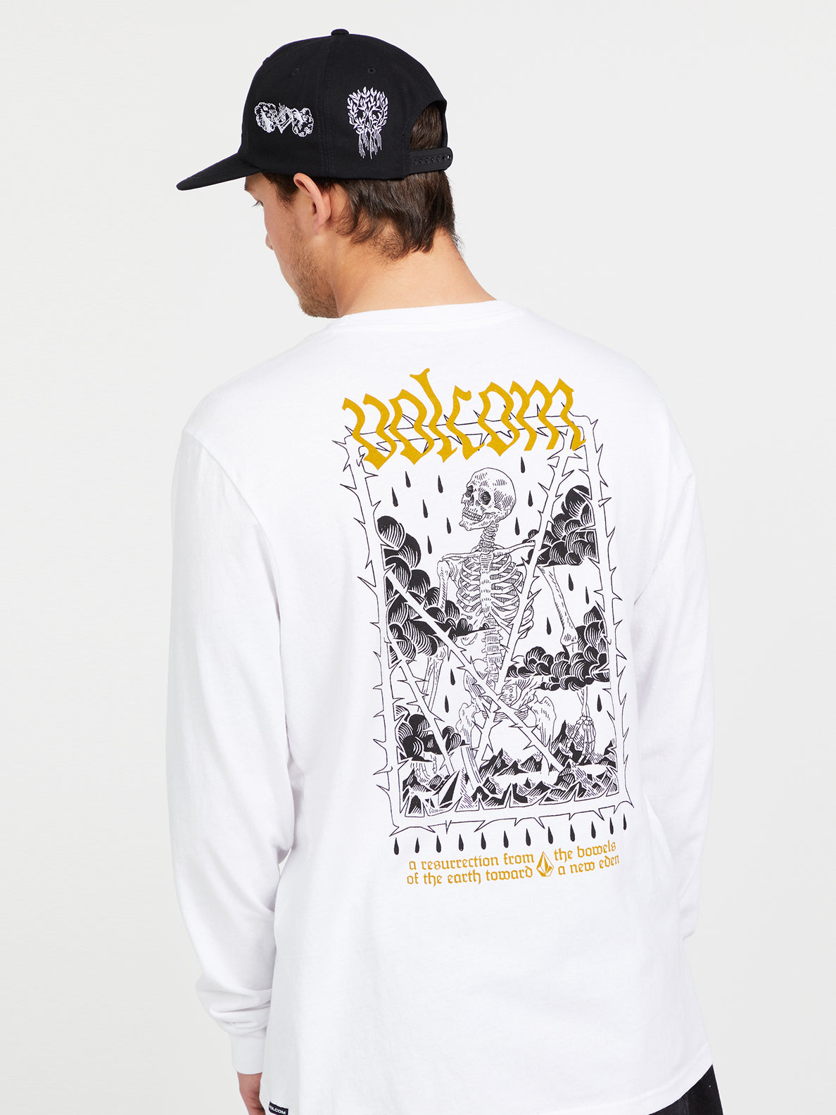 Vaderetro Featured Artist Long Sleeve Tee - White (A3642200_WHT) [B]