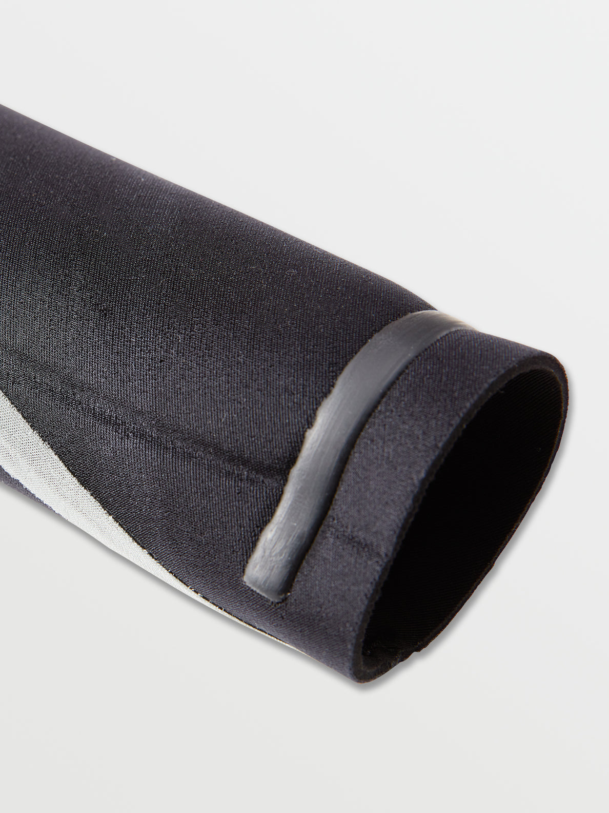 Modulator 2mm Long Sleeve Chest Zip Wetsuit - Black (2022)