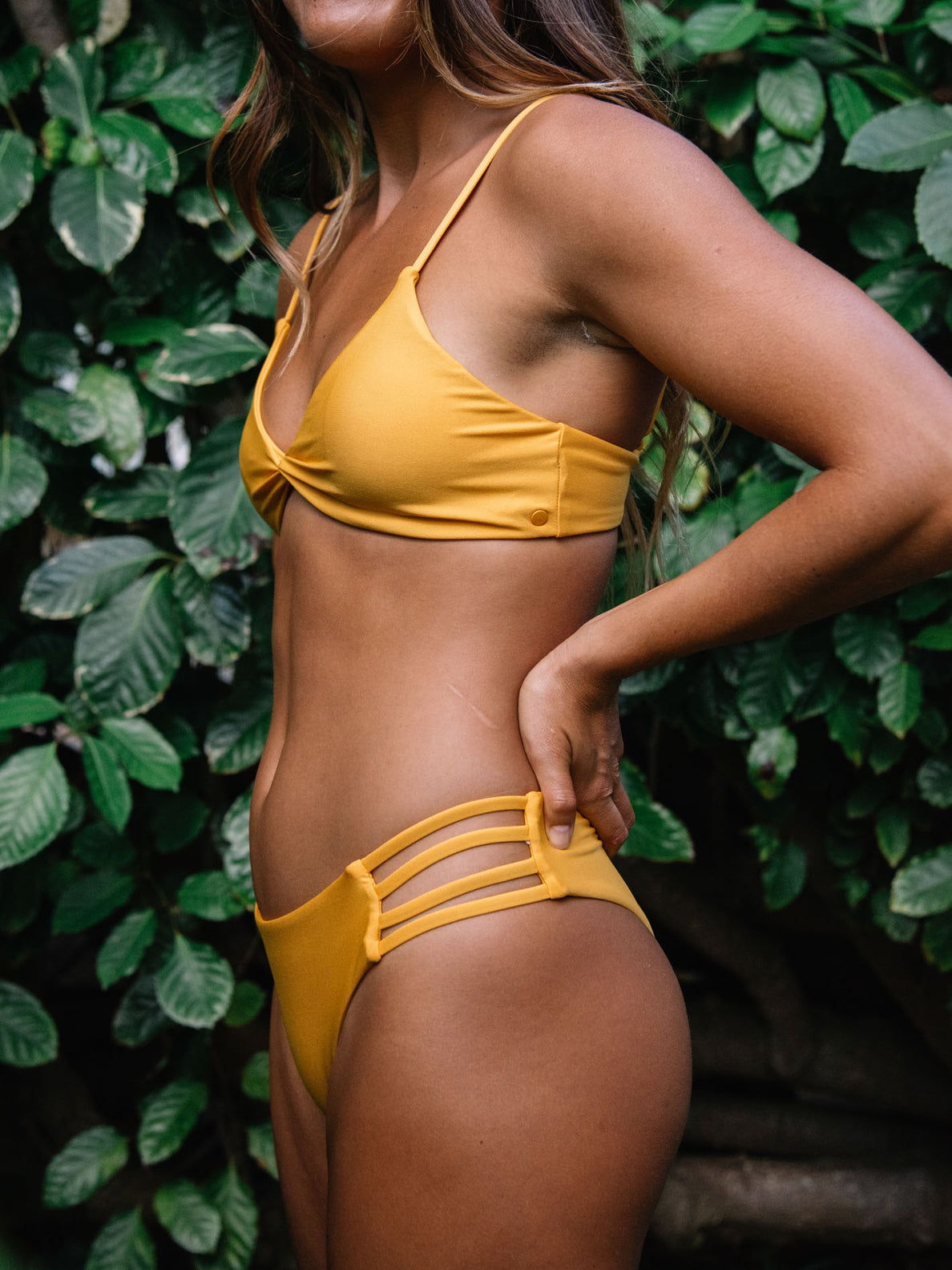 Simply Seamless Cheeky Bikini Bottom - Vintage Gold