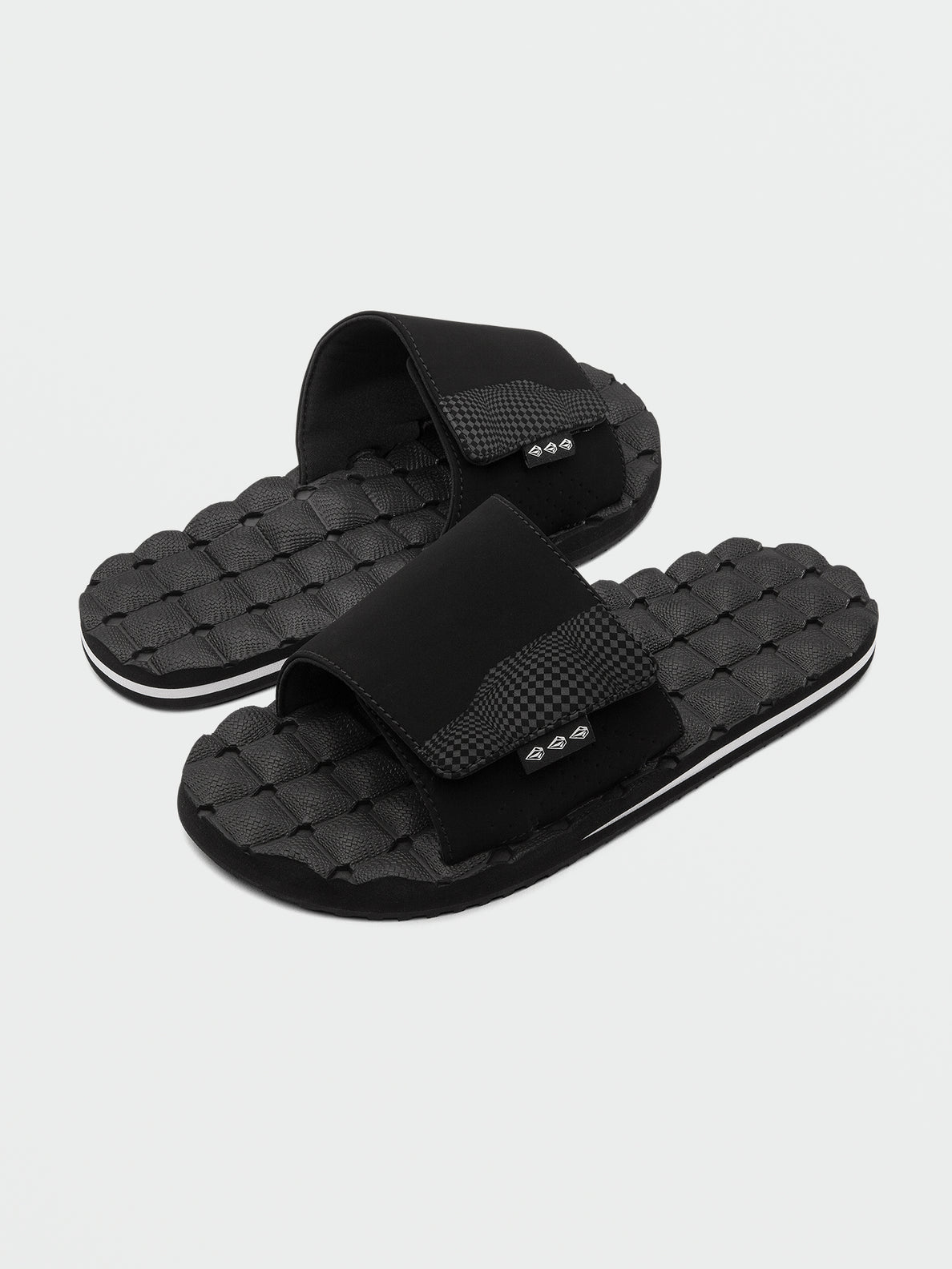 Recliner Slide Sandals - Black White (V0812357_BWH) [F]