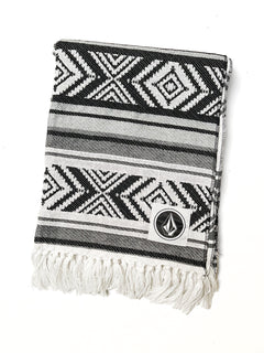 Stone Rewards Members Mexican-Style Blanket ‚Äì Black/White