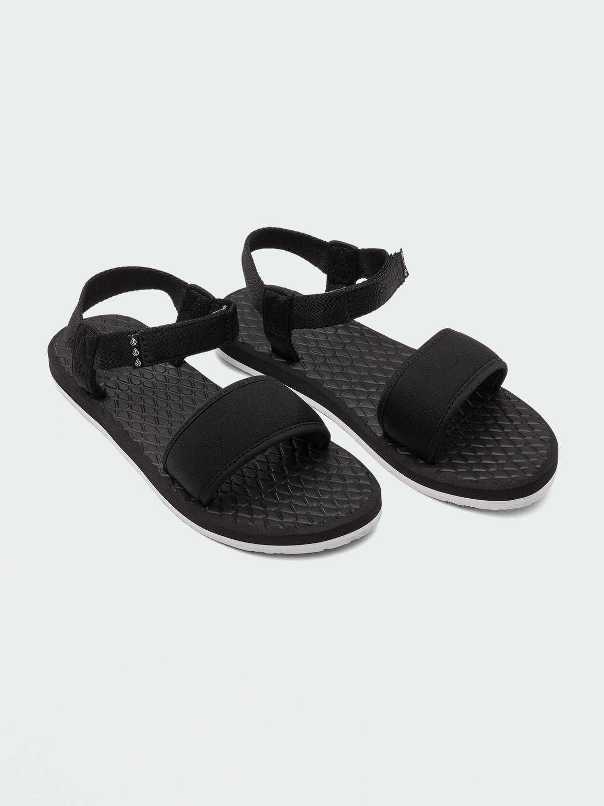 V.Co Trail Sandals - Black (W0812302_BLK) [F]